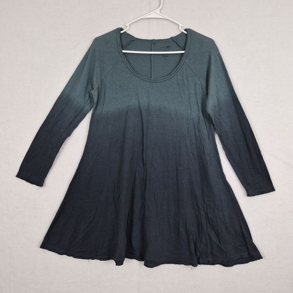 Natural Life Small Women's Long Sleeve Blouses ombre Blue Cotton Modal Blend.